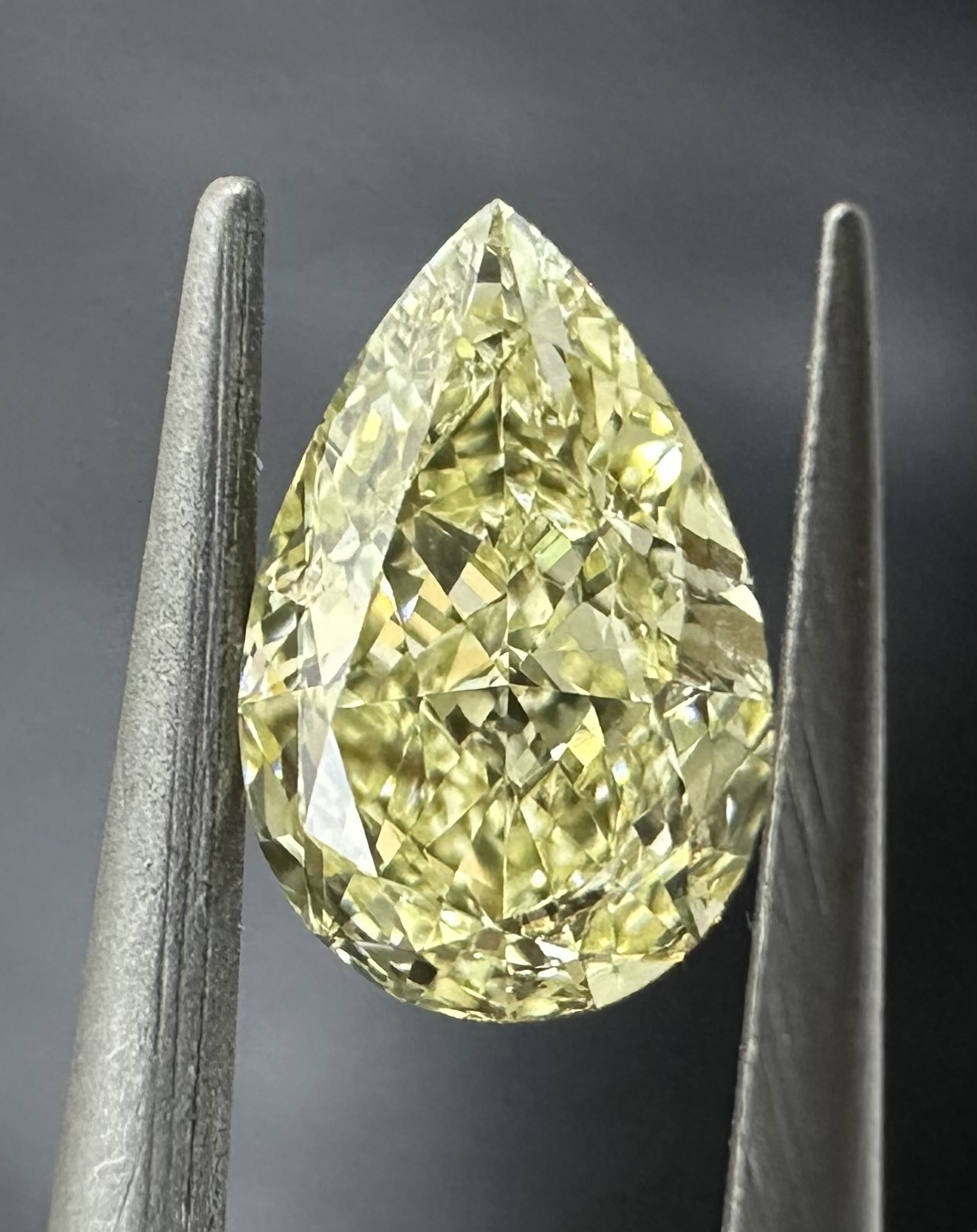 1.01ct Pear SINGLE image 2 of 3