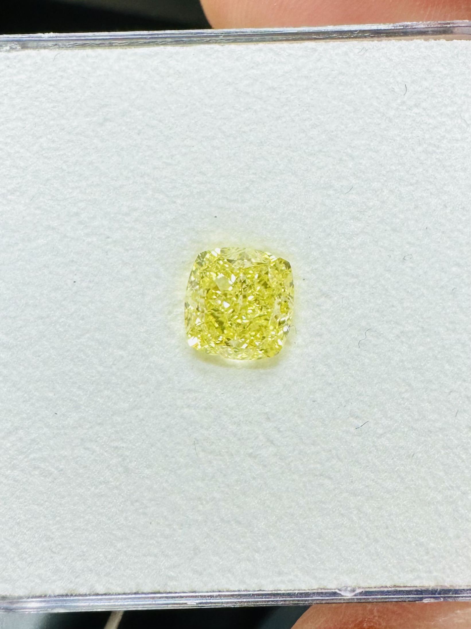 2.01ct Cushion SINGLE image 2 of 3