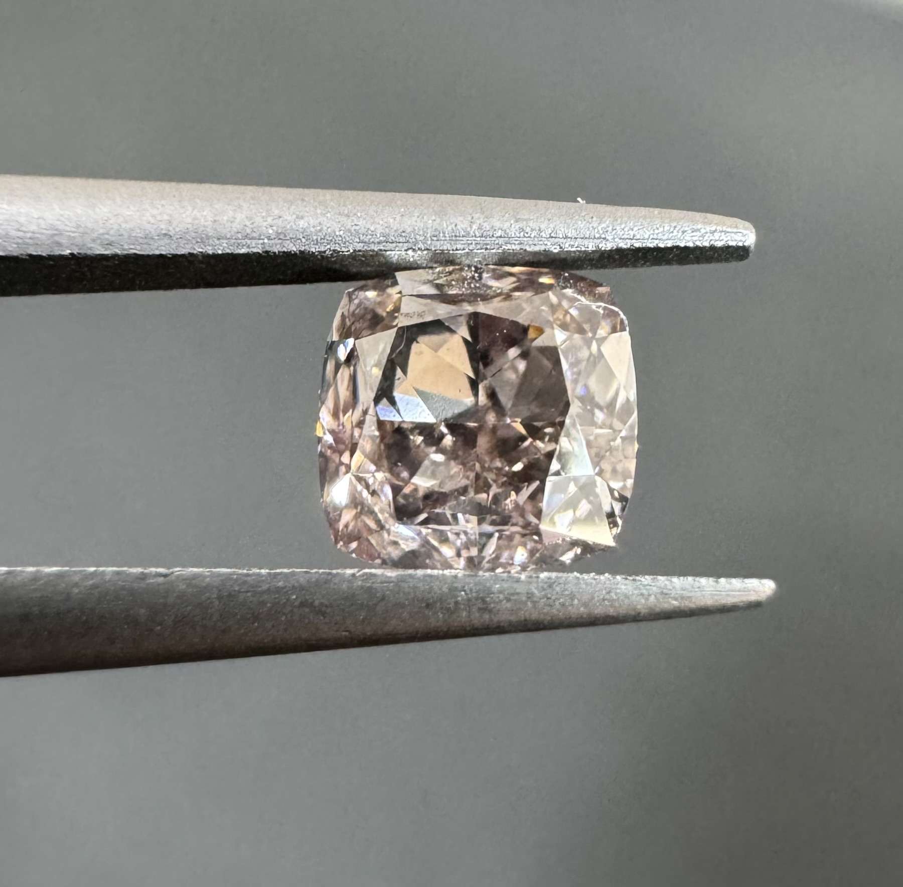 0.68ct Cushion SINGLE image 2 of 3