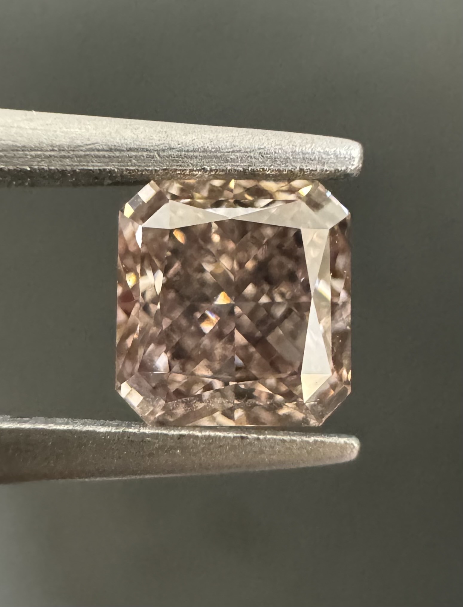0.57ct Radiant SINGLE image 2 of 3