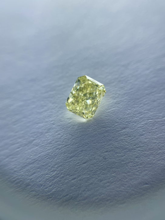 1.16ct Radiant SINGLE image 2 of 2