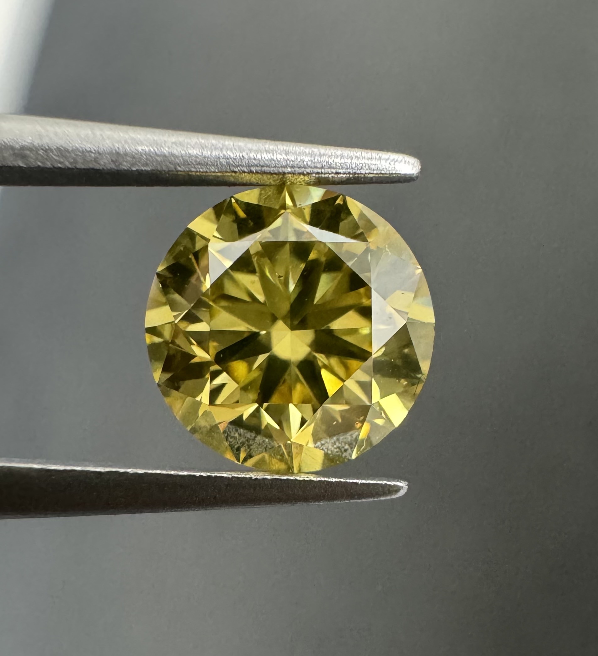 1.02ct Round SINGLE image 2 of 3