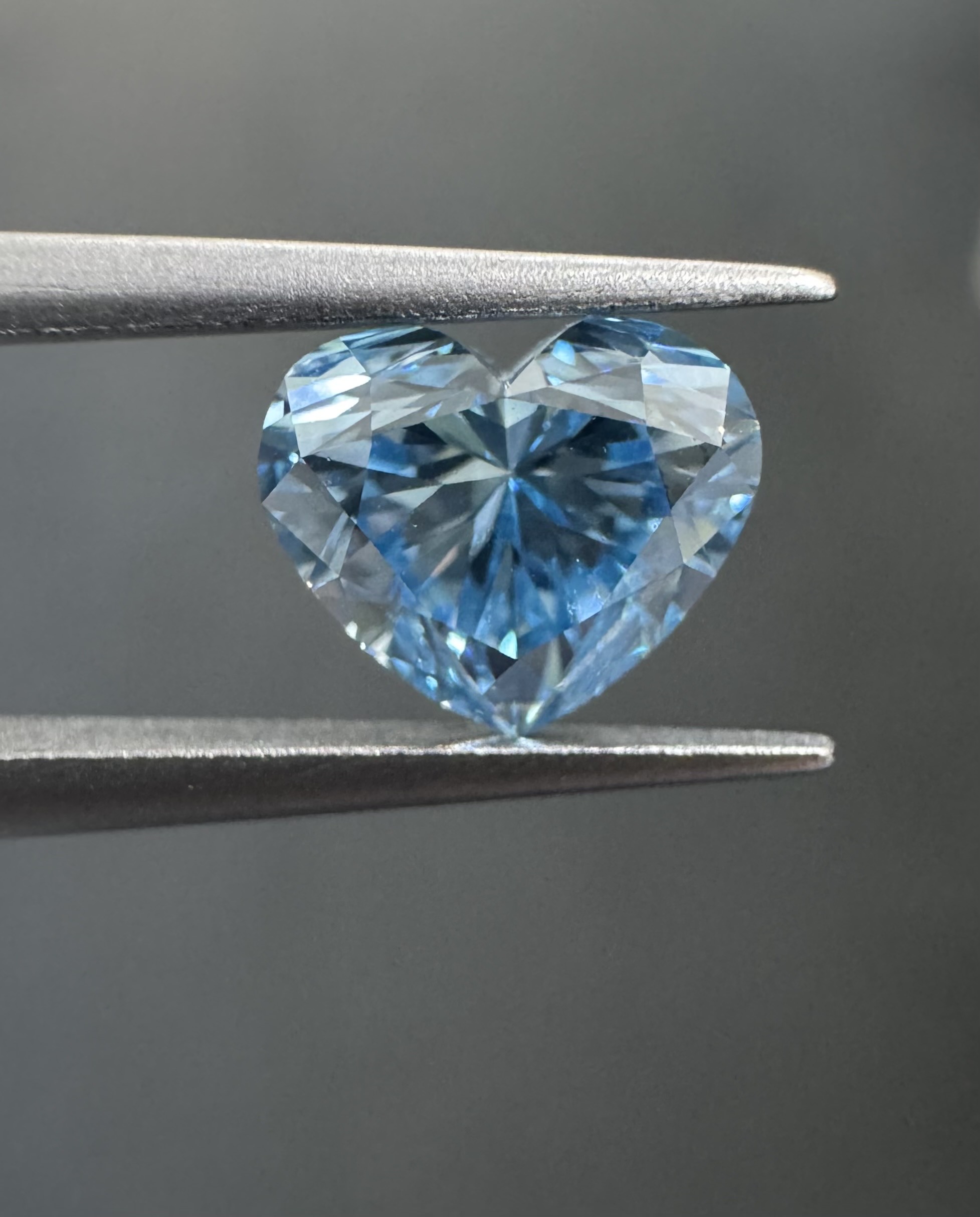 1.03ct Heart SINGLE image 2 of 3