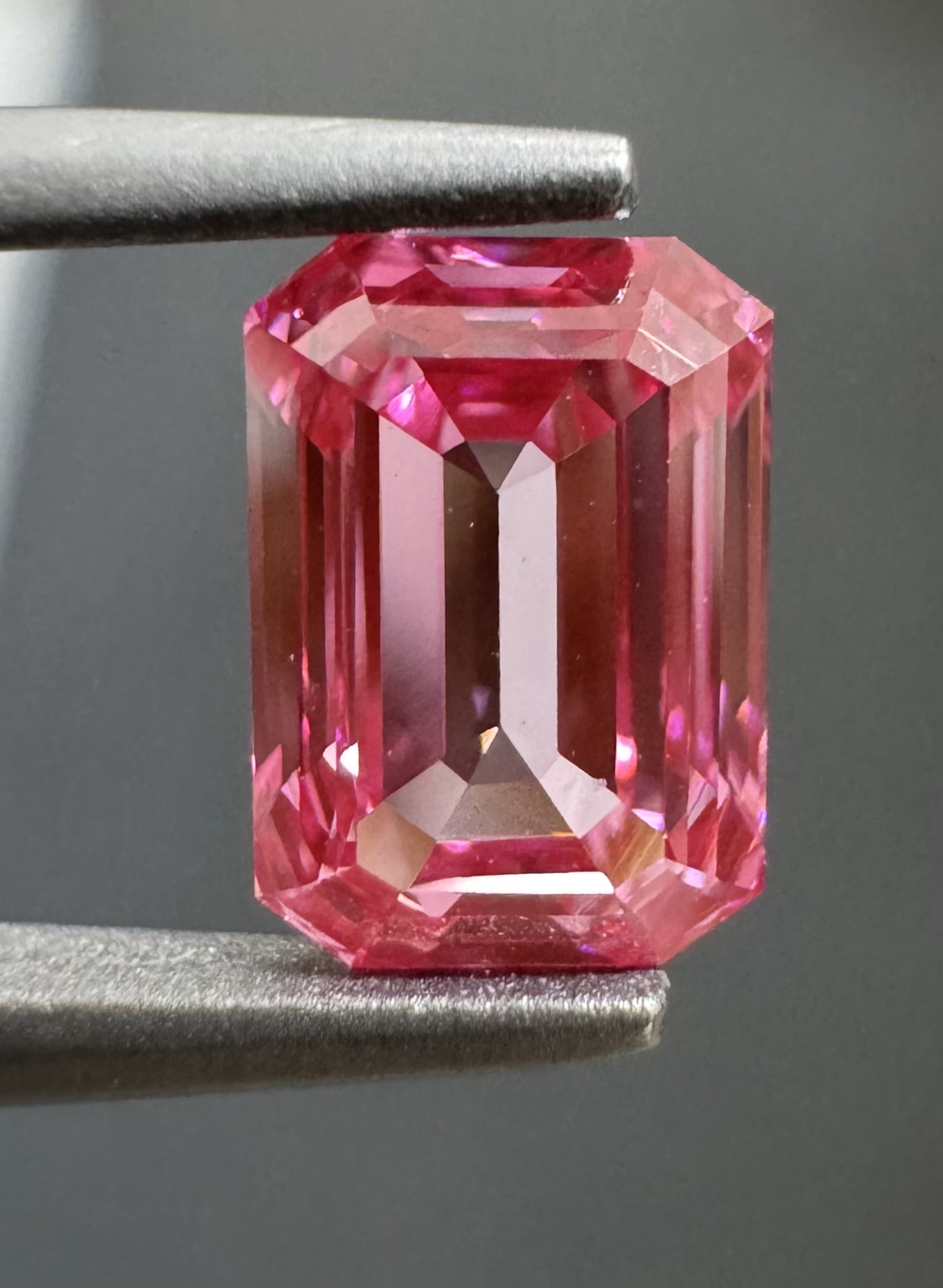 0.77ct Emerald Cut SINGLE image 2 of 3