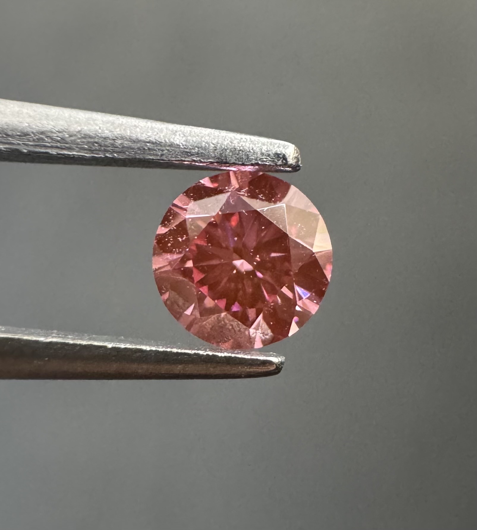 0.16ct Round SINGLE image 2 of 3
