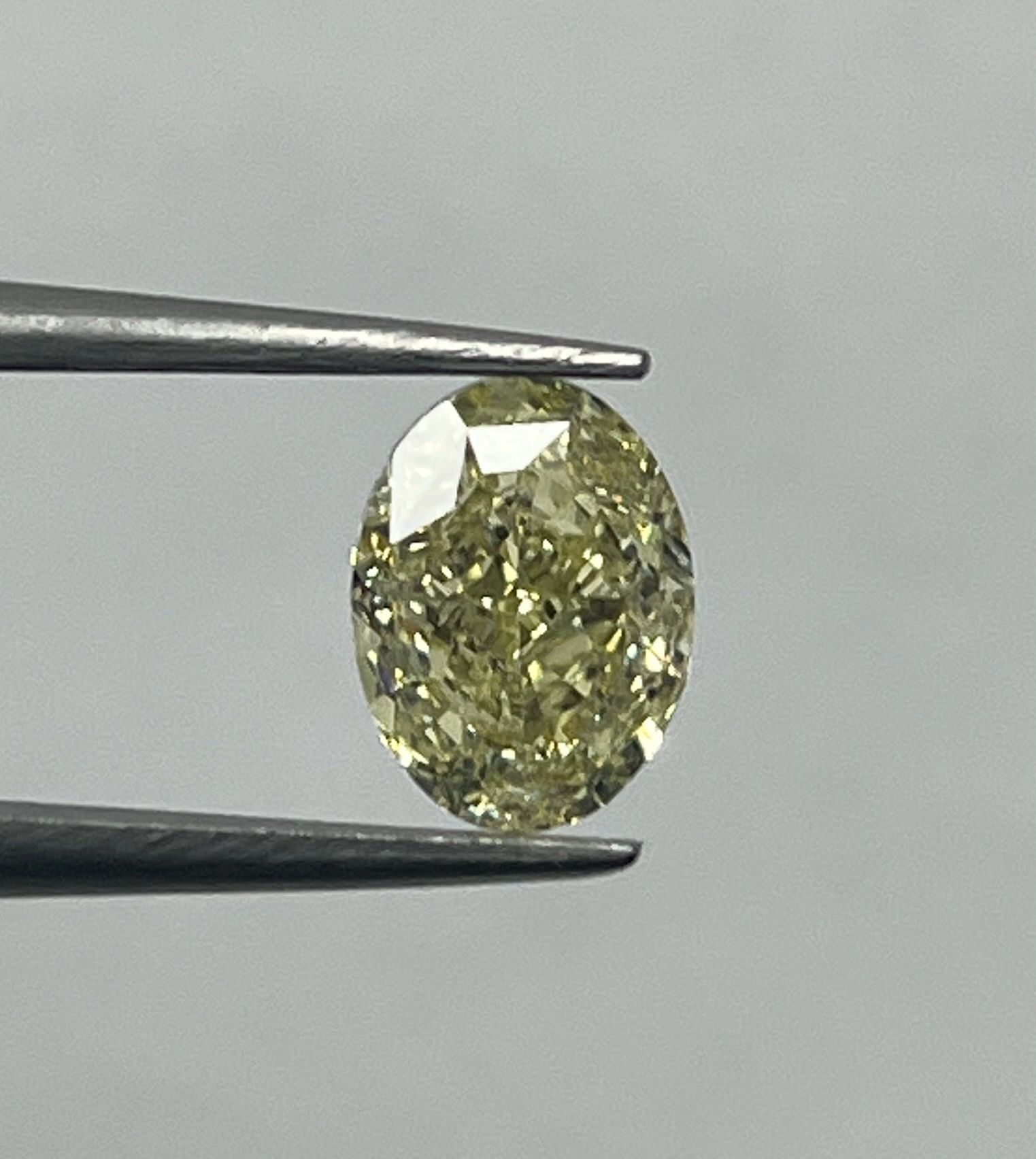 1.75ct Oval SINGLE image 3 of 4