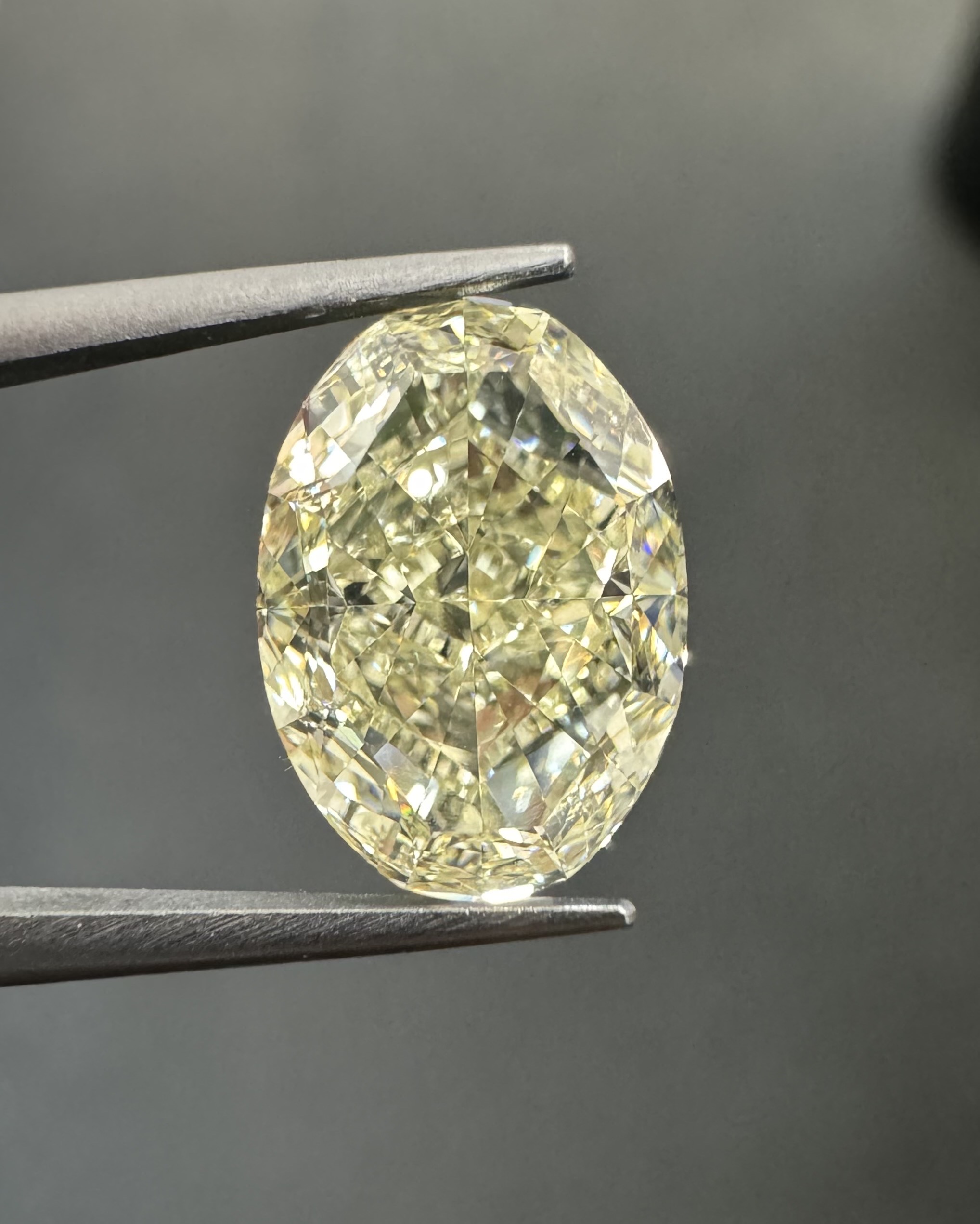 3.02ct Oval SINGLE image 2 of 2