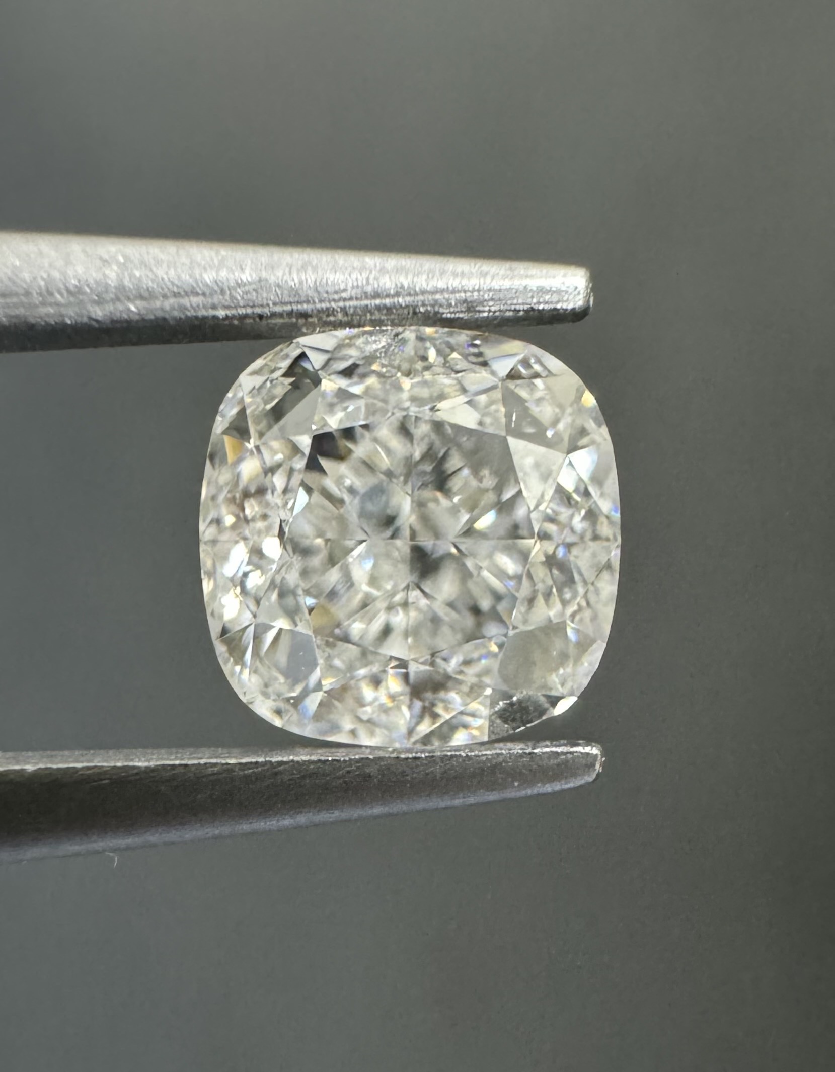 1.00ct Cushion SINGLE image 3 of 4