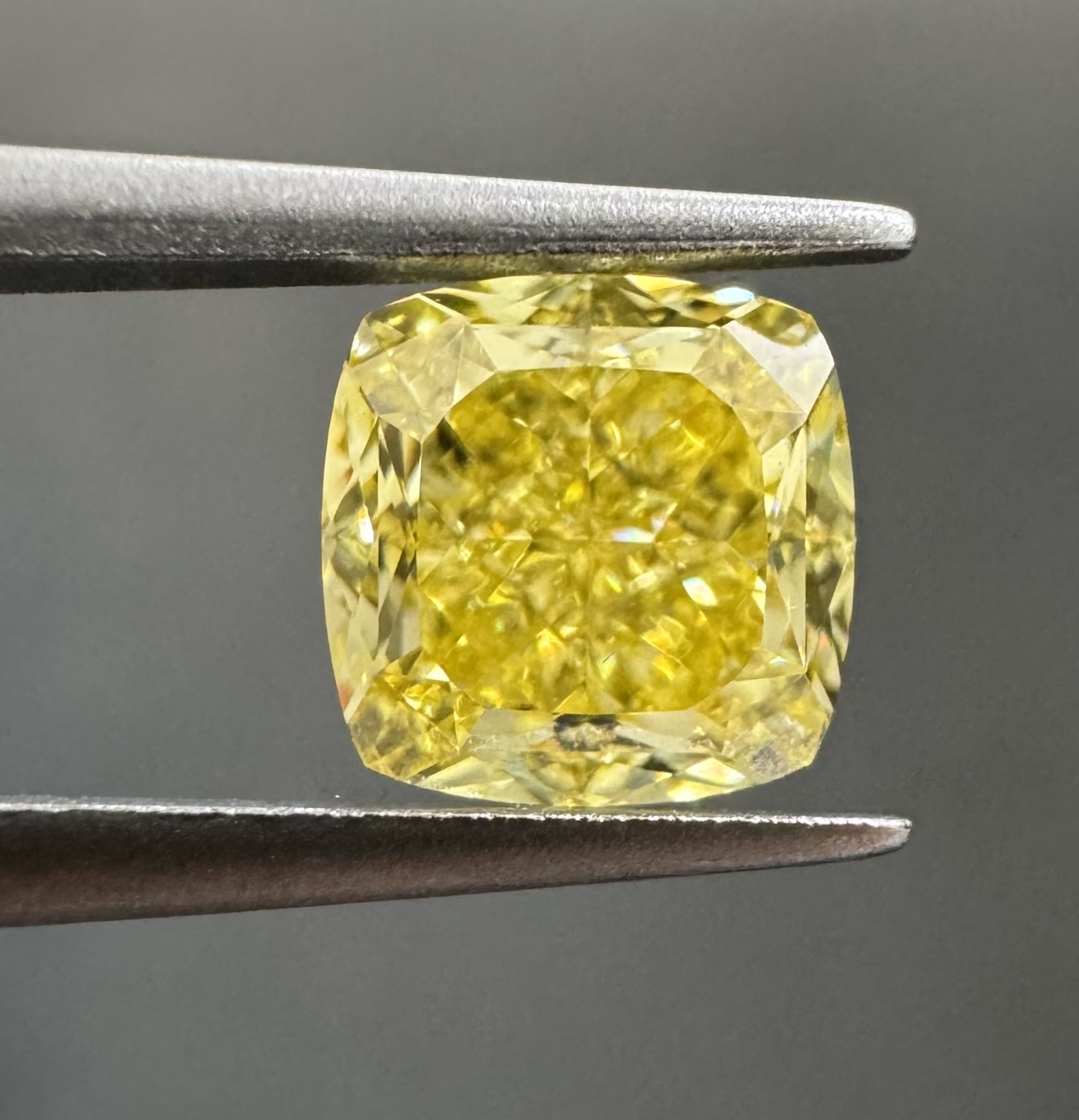 1.15ct Cushion SINGLE image 2 of 2